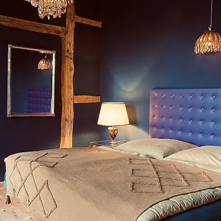 Der Pfeil - Gutshaus Bueckling Apartmán