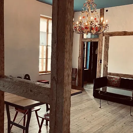 Der Pfeil - Gutshaus Bueckling Apartmán Rambin